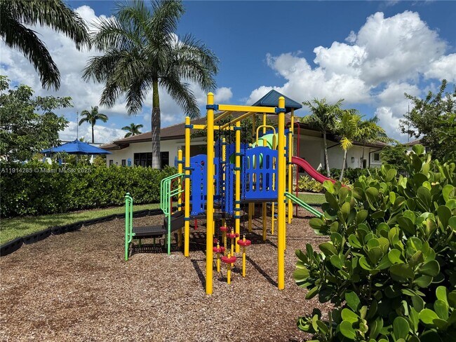 Building Photo - 685 NE 208th Terrace