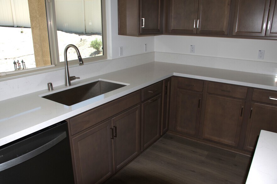 Building Photo - 25129 Sand Wedge Dr