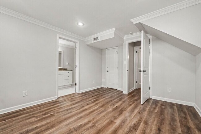 Building Photo - 3676 Castle Rock Way