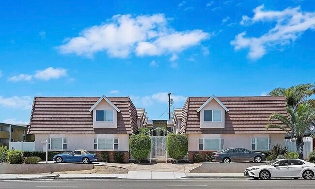 Building Photo - 3970 Ingraham St