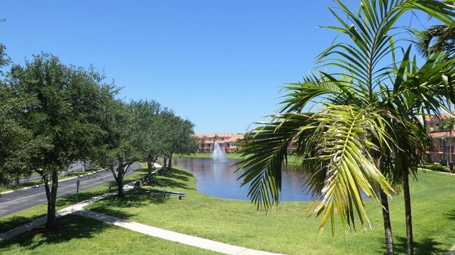 Building Photo - 2038 Alta Meadows Ln