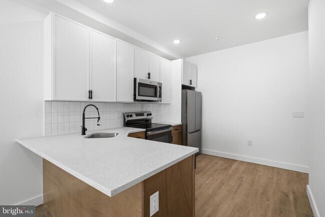 Building Photo - 2554 N 12th St
