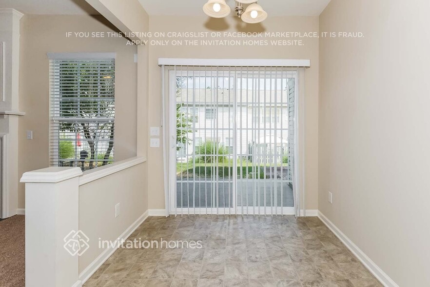 Building Photo - 9117 Lanigan St