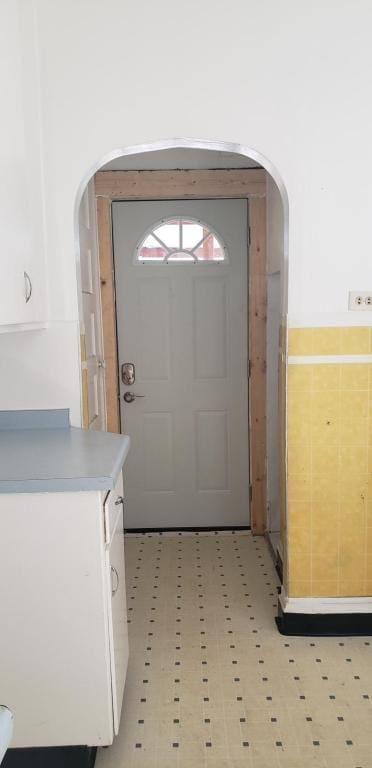 Building Photo - 2116 W 3rd St