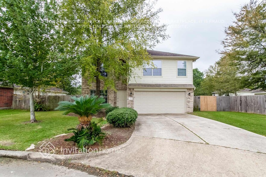 Building Photo - 3529 Stonehenge Dr