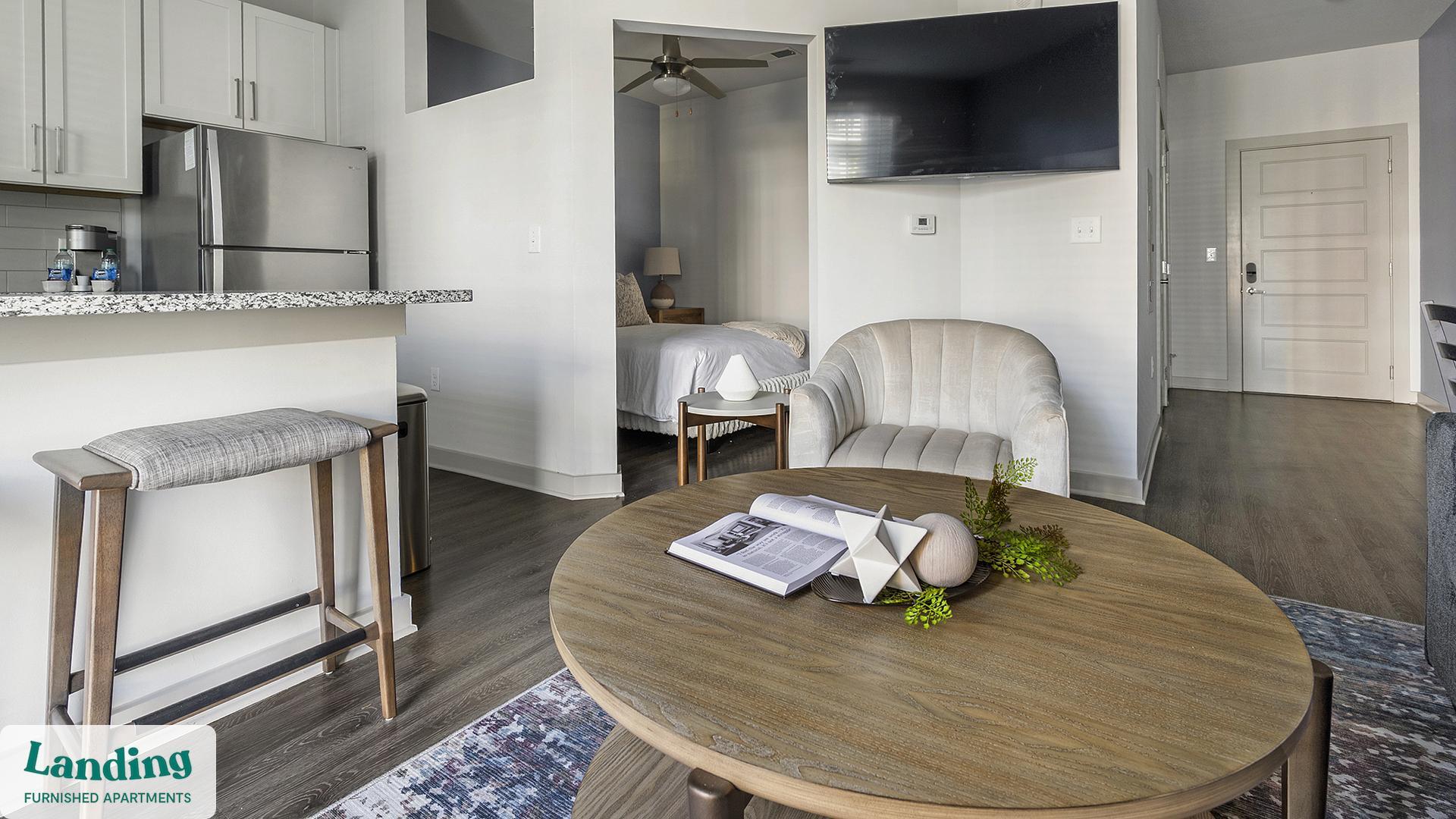 Building Photo - 340 W 25th St