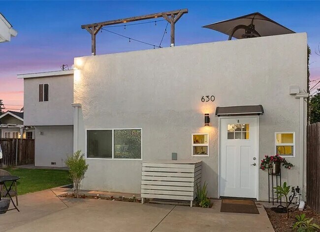 Building Photo - 2BD/1BA ADU Apartment in Belmont Heights