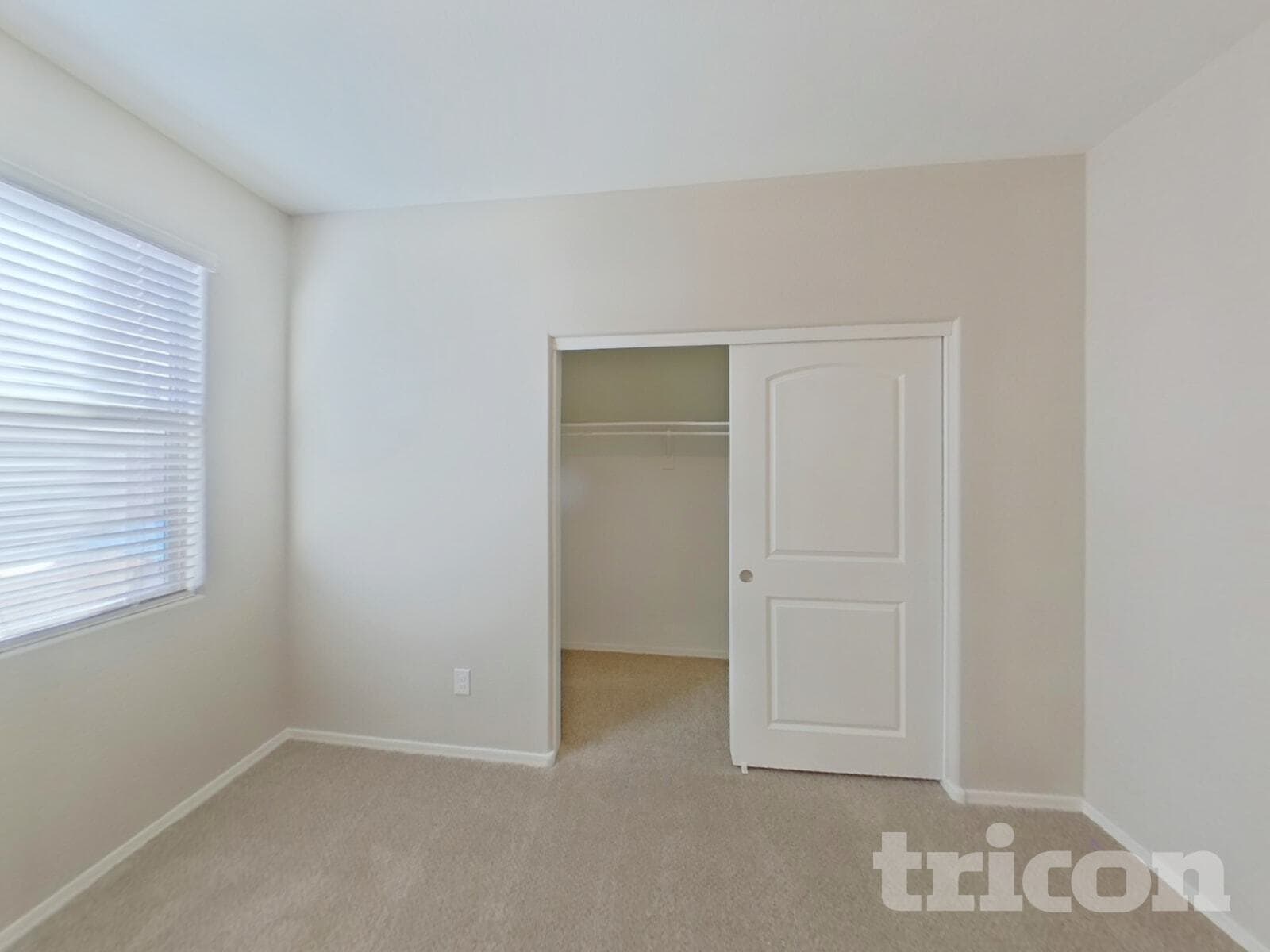 Building Photo - 31074 W Amelia Ave