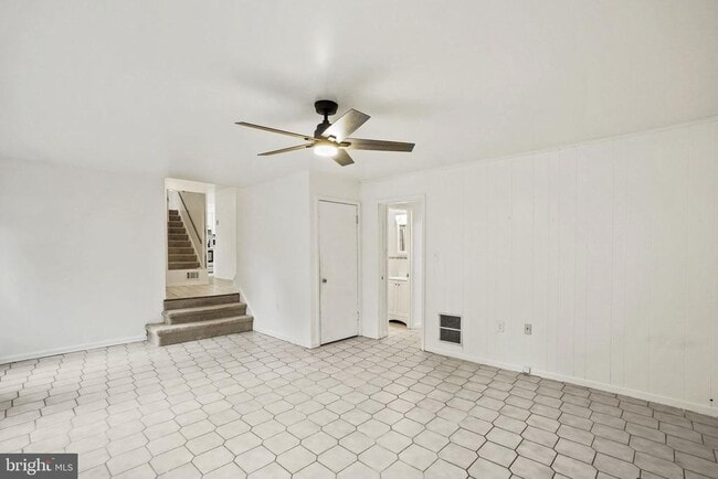 Building Photo - 9086 Brook Ford Rd