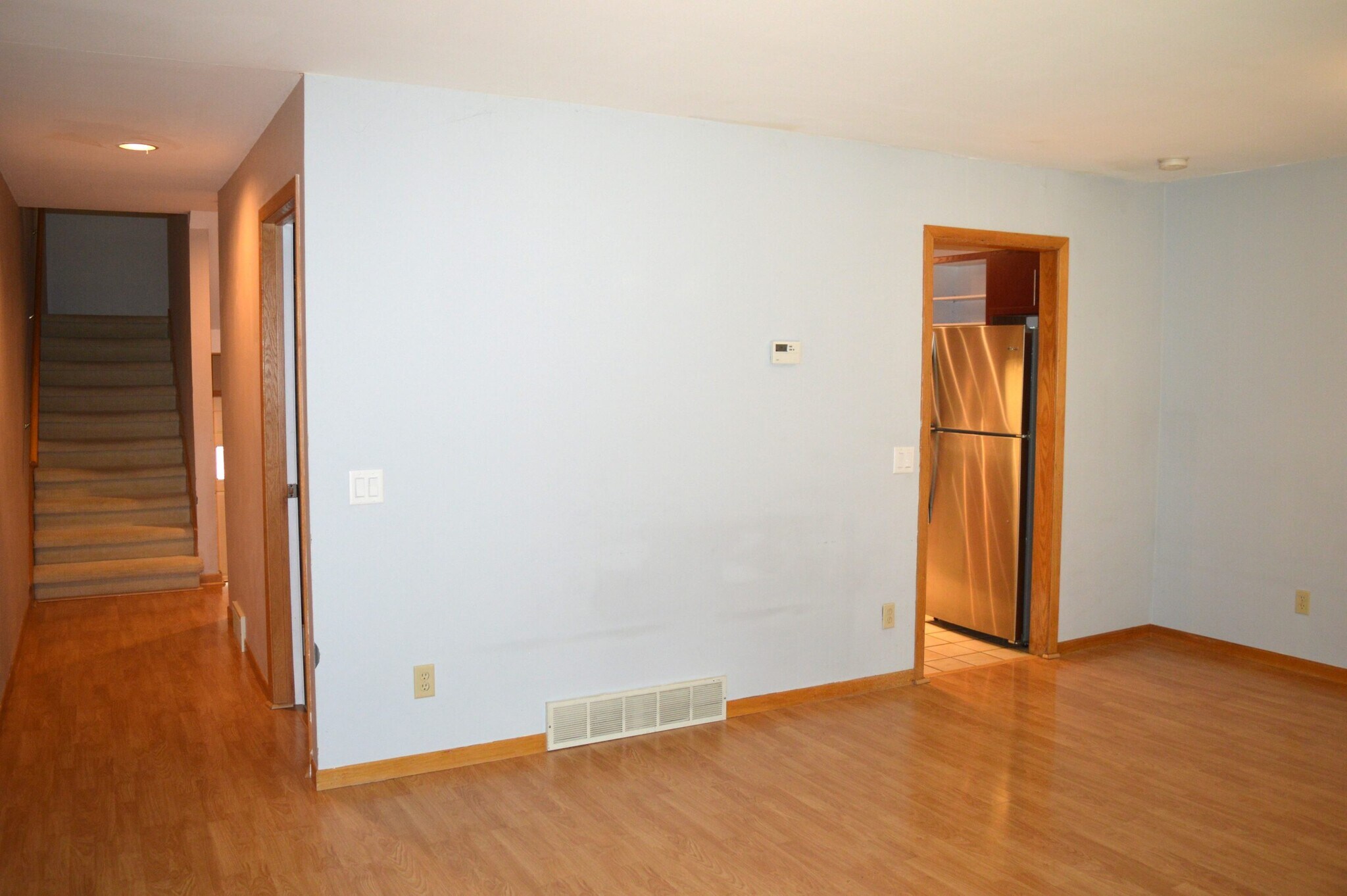 Building Photo - 143 Ponwood Cir