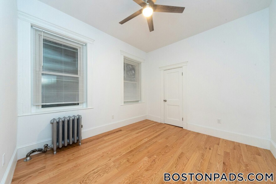 Building Photo - 24 Westland Ave