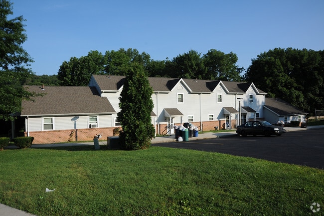 Primary Photo - Richard B. Delp Townhouses