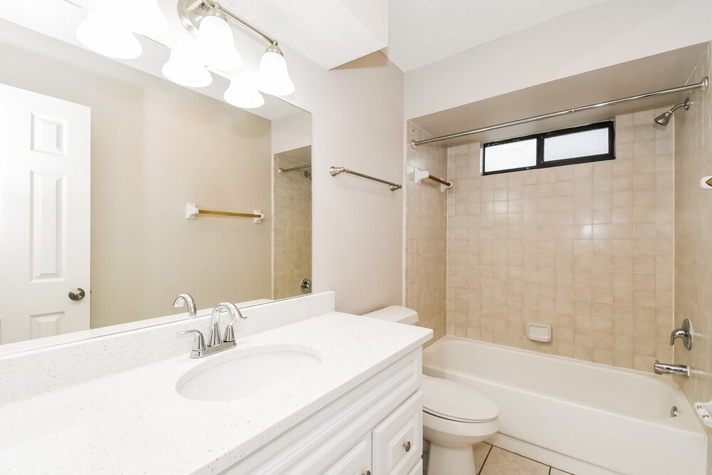 Building Photo - 3667 Lumberjack Cir N