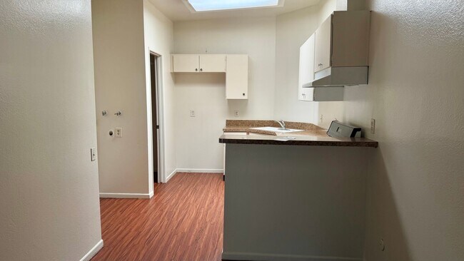 Building Photo - ? Just listed and won’t last long! 2 bed, 1.5 bath condo with private patio yard & in-unit washer...