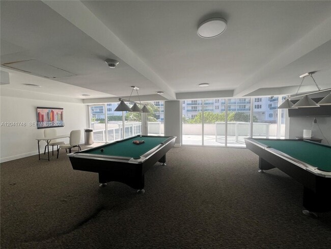 Building Photo - 2401 Collins Ave
