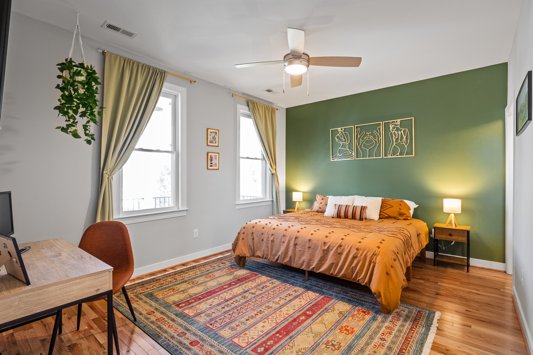 Primary Bedroom - 2511 Porter St