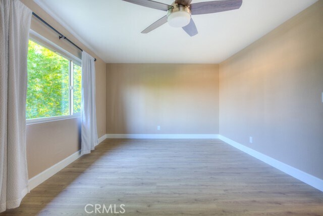 Building Photo - 313 S Almansor St