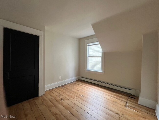 Building Photo - 1872 W 47th St