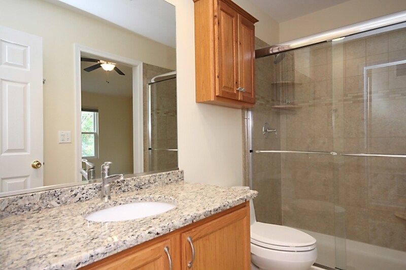 Building Photo - 3916 Granite Ct