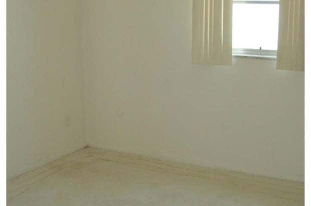 Building Photo - 3503 Oakhurst Dr
