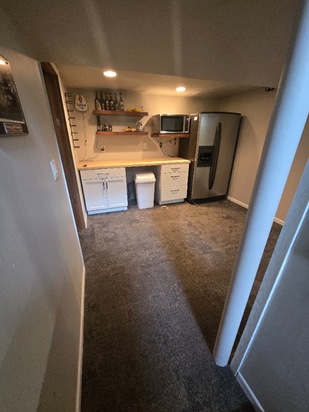 Building Photo - 1623 Jay Ln