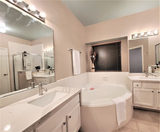Building Photo - 21511 Westcliffe Falls Dr