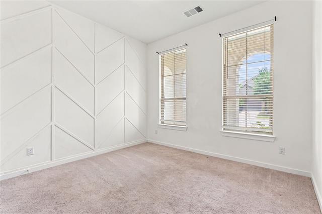 Building Photo - 2410 Doncaster Dr