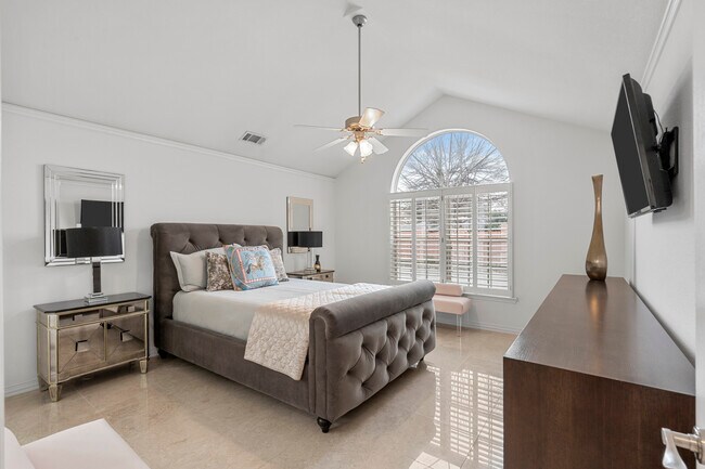 Building Photo - 3100 Camellia Rose Dr