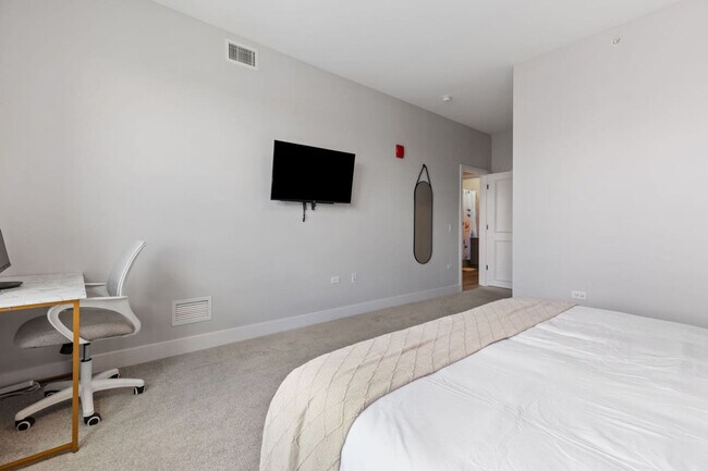 Building Photo - 28294 Ferry Rd