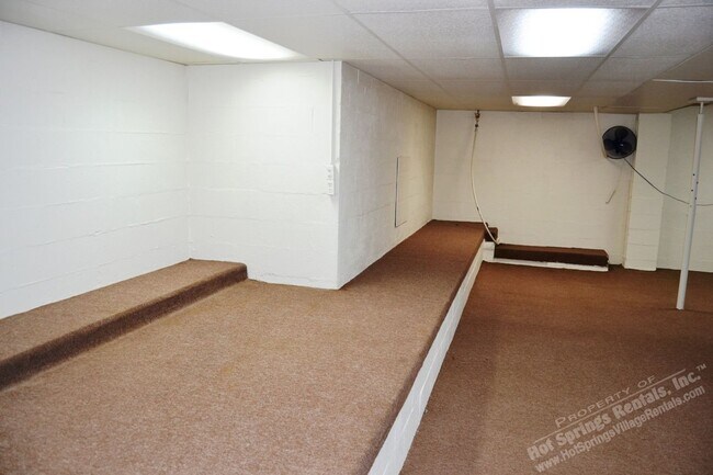 Building Photo - Carmona Area | Home | 71ColLWy