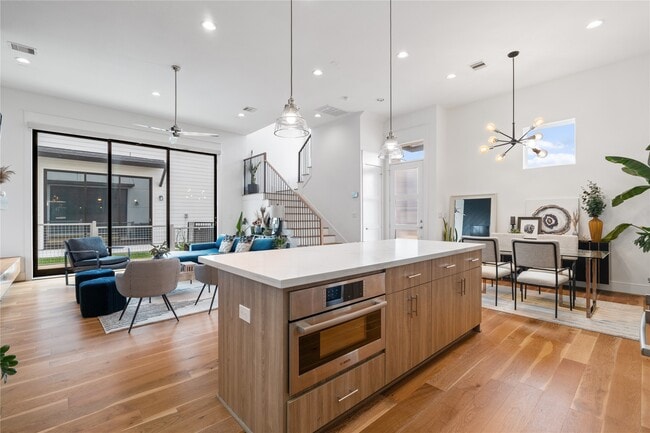 Building Photo - 9809 Blissful Pr Ln