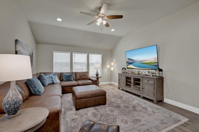 Building Photo - 2287 Gran Cielo Trl