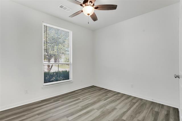 Building Photo - 309 Emerald Creek Dr