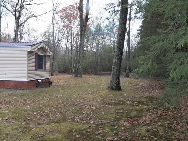 Building Photo - 2337 2nd New Hampshire Turnpike N