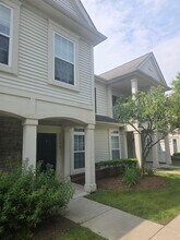 Building Photo - 3211 Addington Dr
