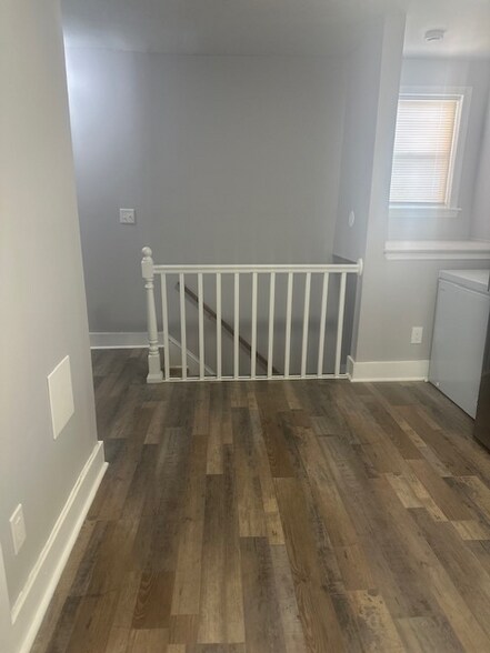 Building Photo - 1121 Whitelock St