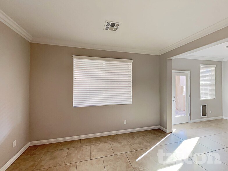 Building Photo - 125 Cascade Meadow Ct