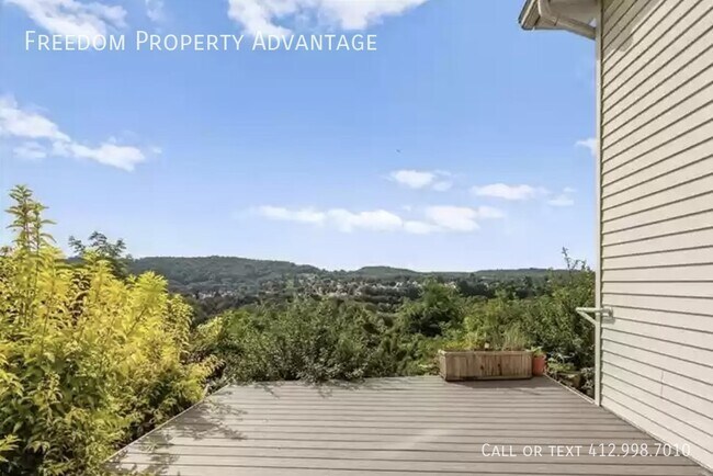 Building Photo - 511 Franklin Ave