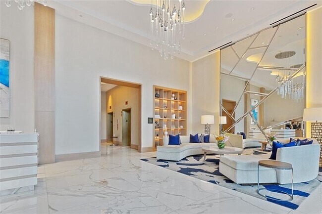 Building Photo - 1 N Fort Lauderdale Beach Blvd