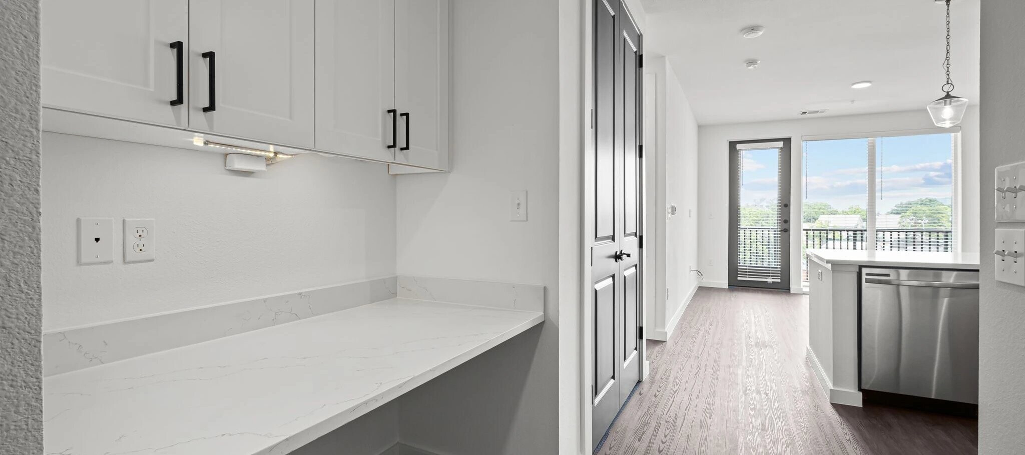 Building Photo - 1100 N Zang Blvd