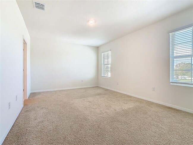 Building Photo - 2119 Tay Wes Dr