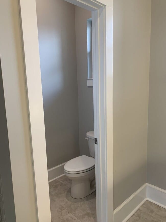 Building Photo - BEAUTIFUL TOWNHOMES IN MIDTOWN