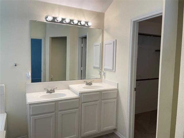 Building Photo - 1612 Cedar Elm Dr