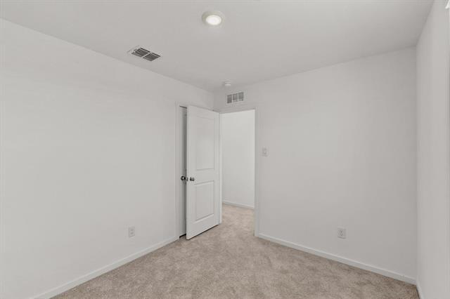 Building Photo - 918 Grebe Dr