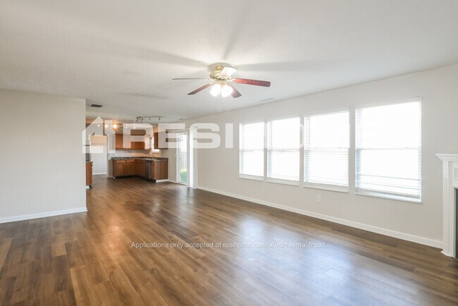Building Photo - HOME FOR RENT!!