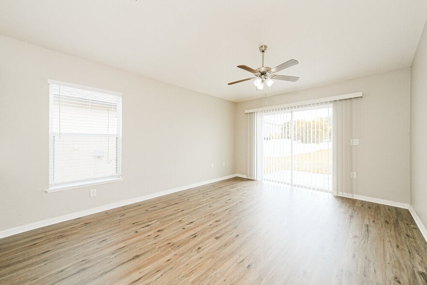 Building Photo - 5180 Gulf Sturgeon Ln