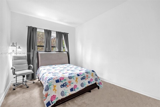 Building Photo - 1052 SW 113th Way