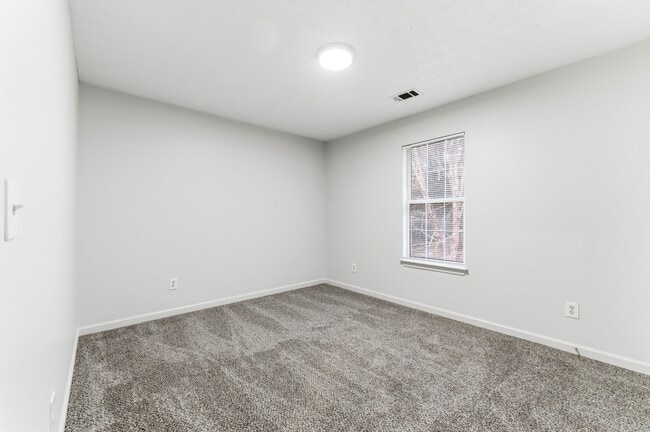 Building Photo - 4814 Bob White Run