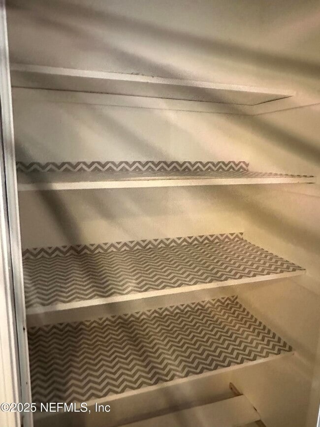 Building Photo - 6192 Duclay Forest Dr S