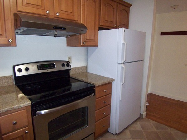 Building Photo - 1 Watermill Pl